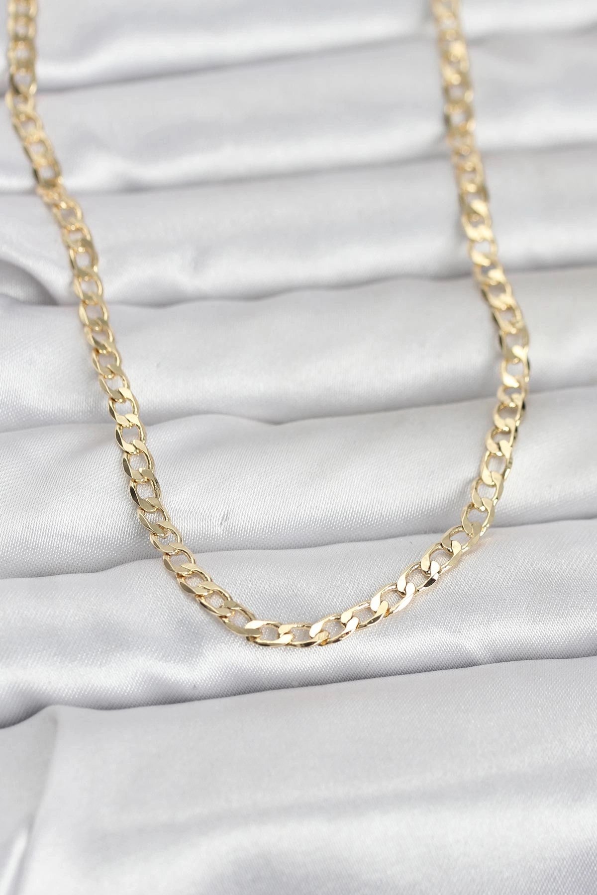 Mey İthalat® CM 14K Gold Renk Zincir Model 60 cm Kadın Kolye