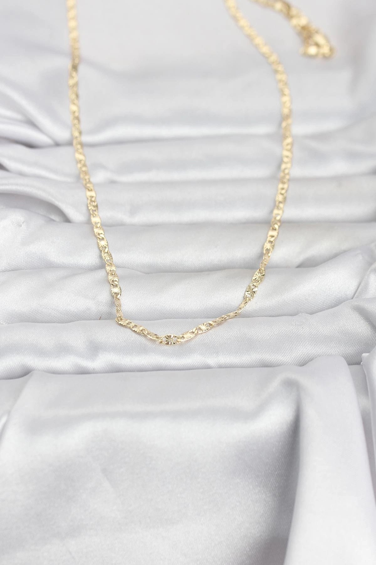 Mey İthalat® CM 14K Gold Renk Lazer Zincirli Model 60 cm Kadın Kolye