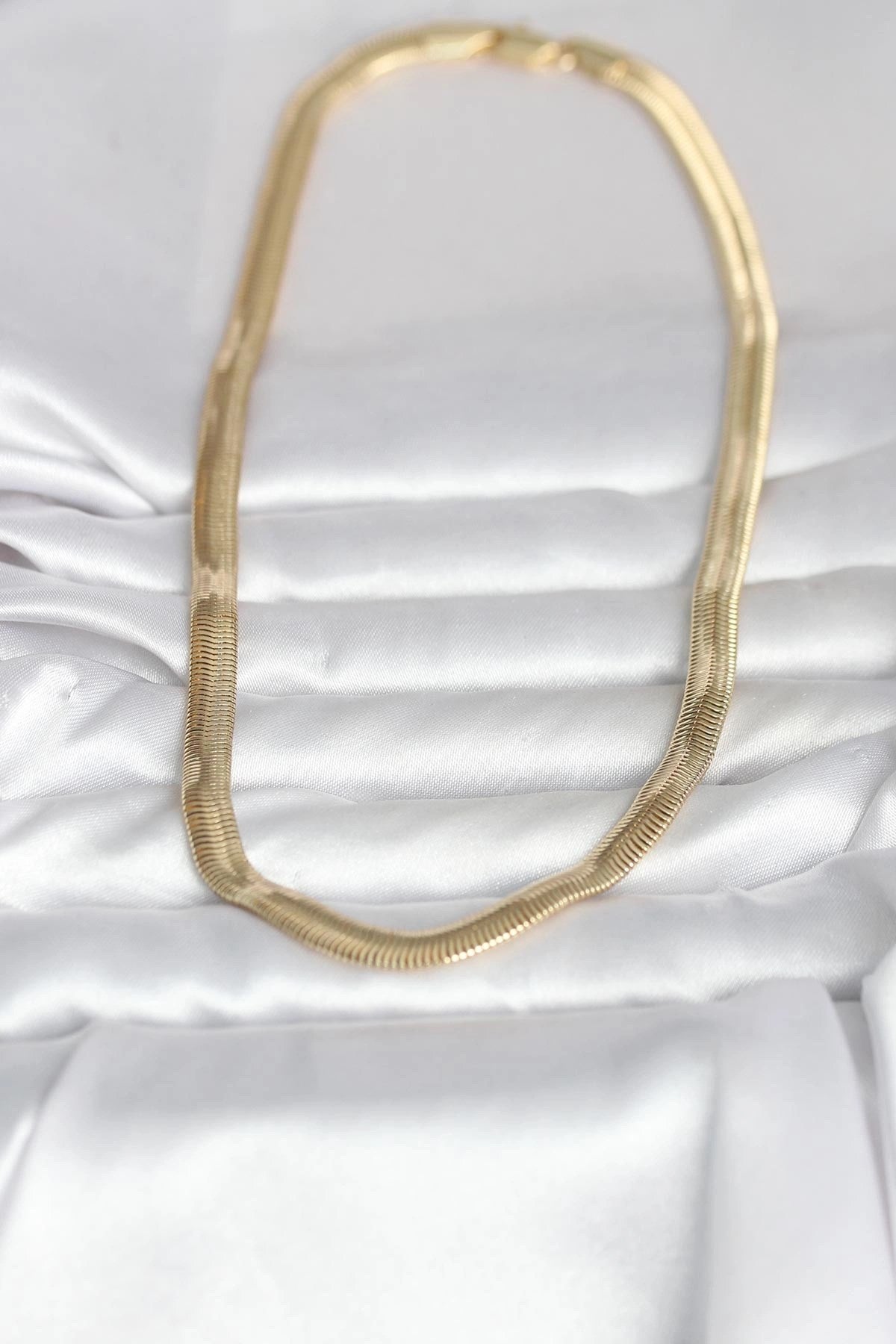 Mey İthalat® CM 14K Gold Renk Kalın Yassı Yılan Zincir Model 45 cm Kadın Kolye