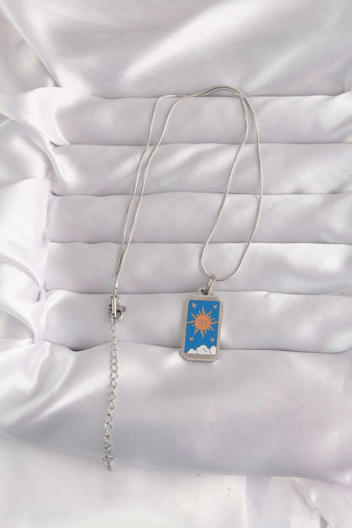 Mey İthalat® 316L Çelik Gümüş Renk Mavi Mineli Güneş Model Tarot Kolye