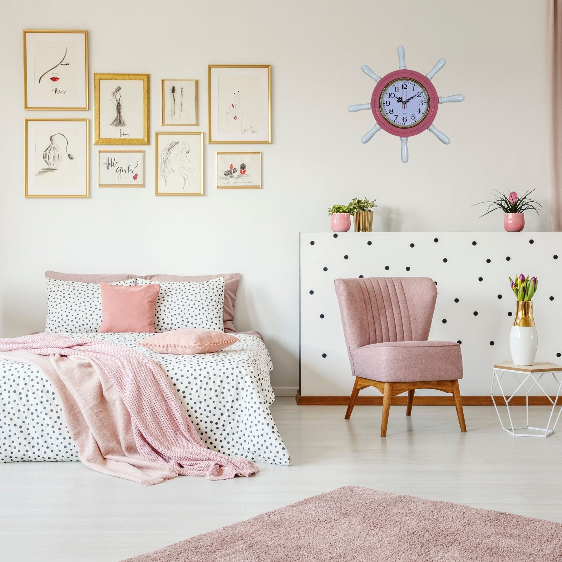 Pembe Kavelalı Dümen Duvar Saati