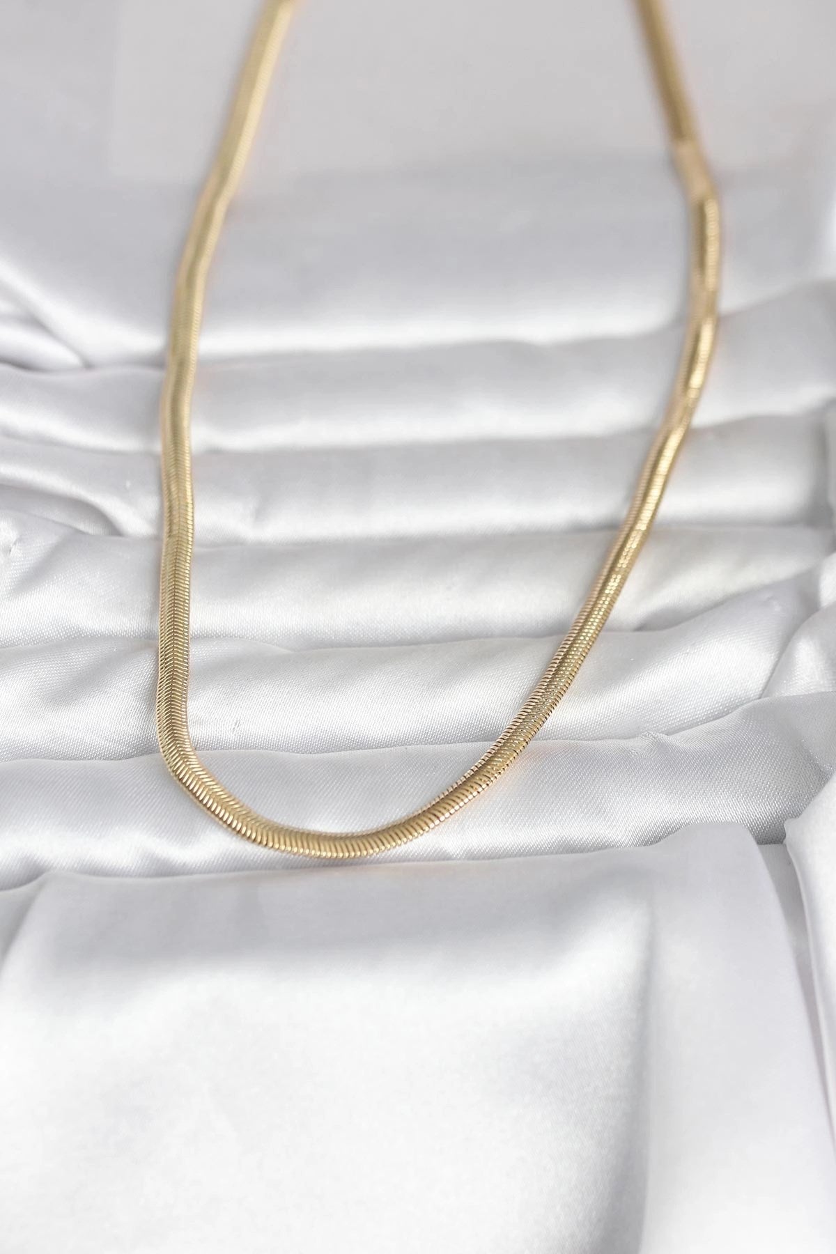 Mey İthalat® CM 14K Gold Renk Yassı Yılan Zincir Model 45 cm Kadın Kolye