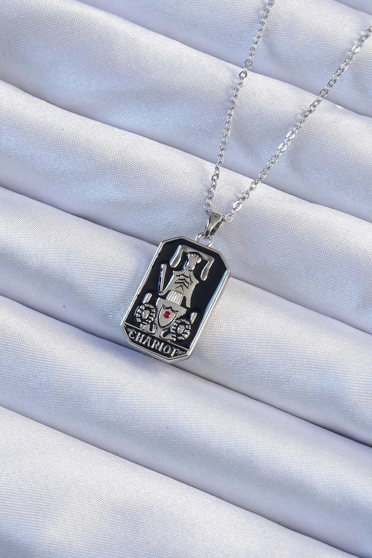 Mey İthalat® 316L Çelik Zincir Gümüş Renk Siyah Mineli Tarot Kolye