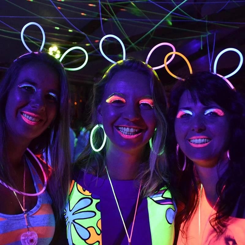 Mey İthalat® Karanlıkta Parlayan Fosforlu Glow Taç Fosforlu Renkli Taç 6 Adet