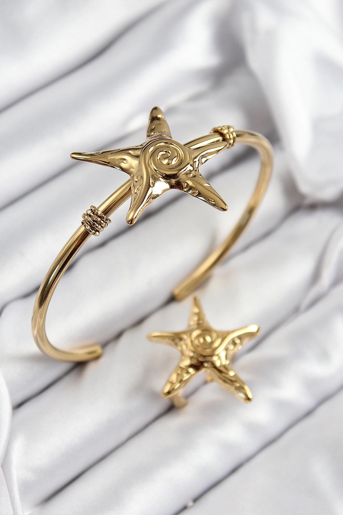 Mey İthalat® Pirinç Deniz Yıldızı Model Gold Renk Bileklik Yüzük Set