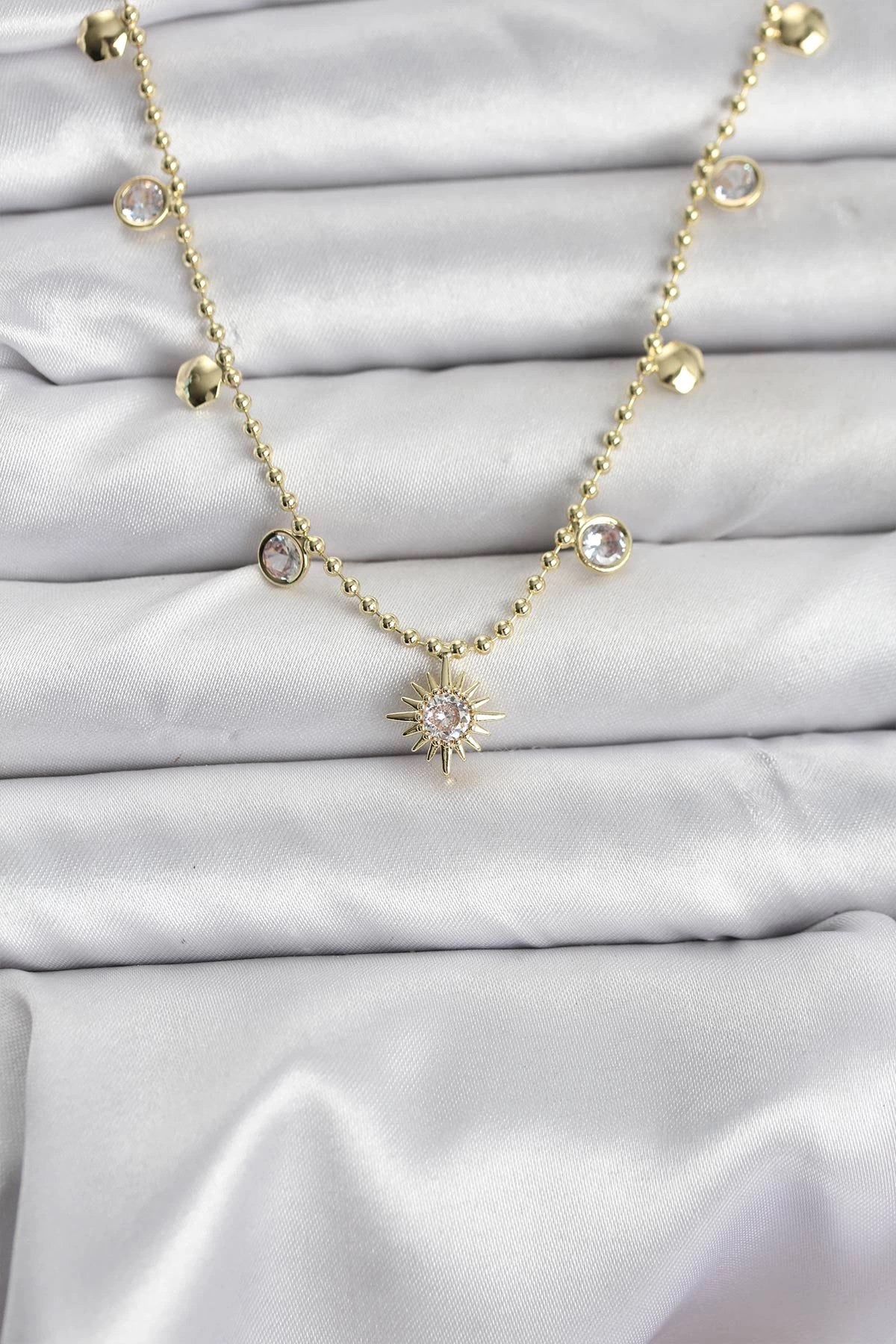 Mey İthalat® Zirkon Taşlı Kutup Yıldızı Model Pirinç Gold Renk Kadın Kolye