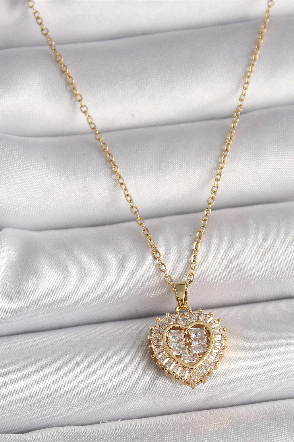 Mey İthalat® 316L Çelik Gold Renk Zincir Zirkon Taşlı Kalp Model Kadın Kolye