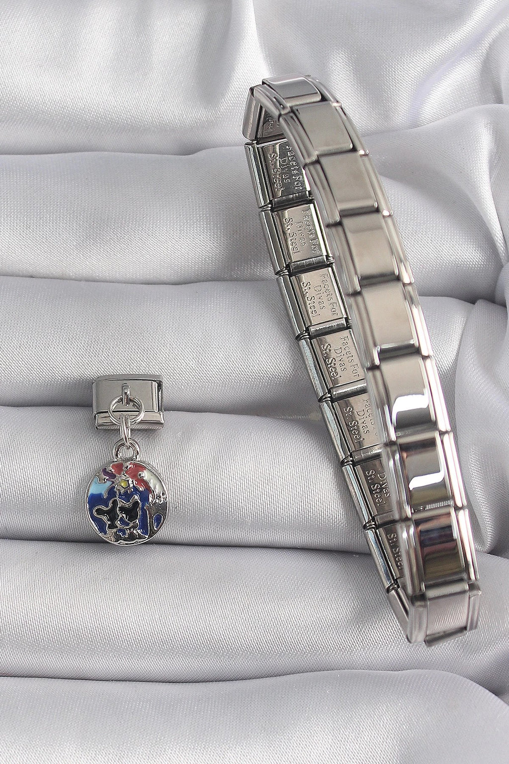 Mey İthalat® 316L Çelik Gümüş Renk Sallantı Dünya Model Nomination Charm