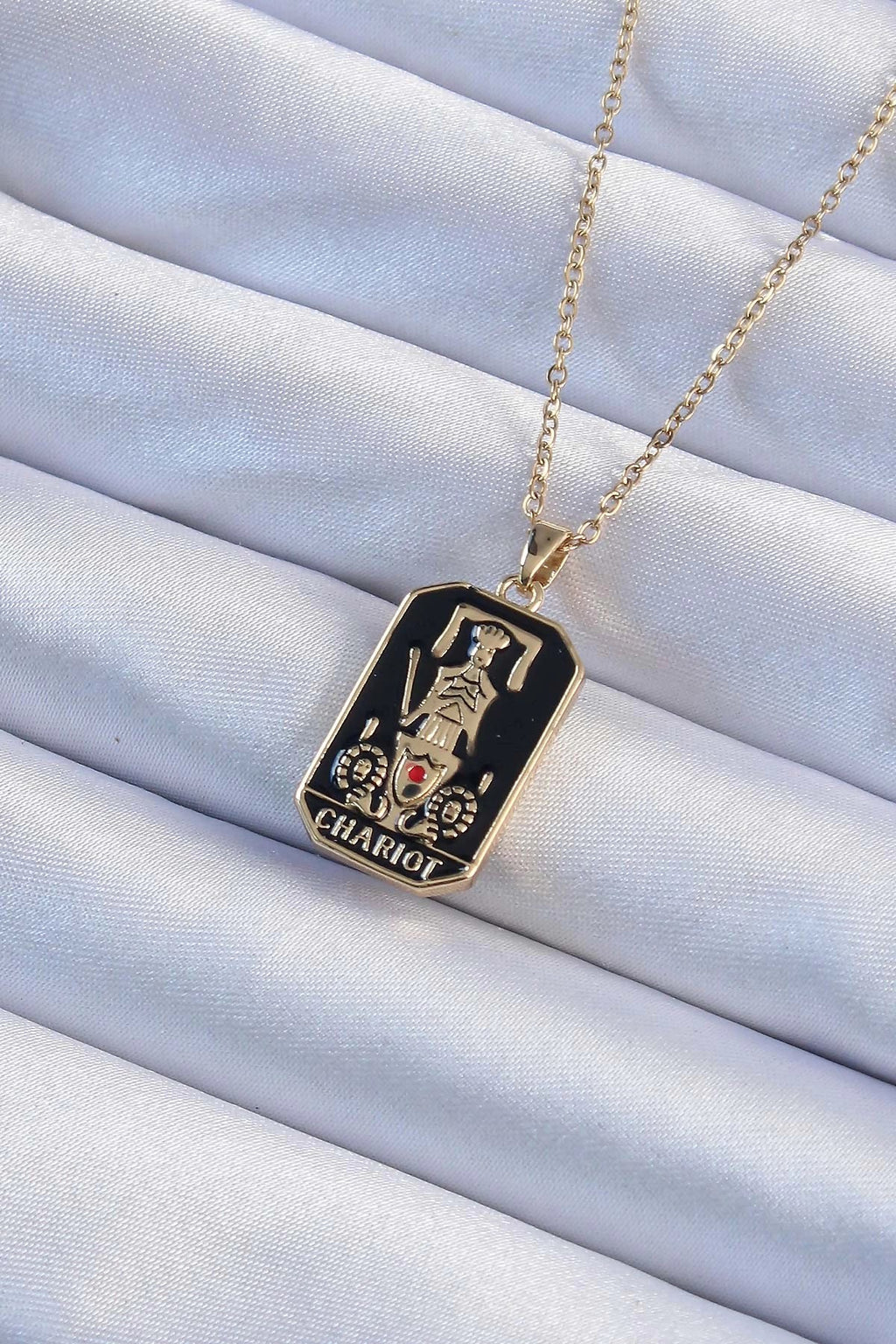 Mey İthalat® 316L Çelik Zincir Altın Renk Siyah Mineli Tarot Kolye