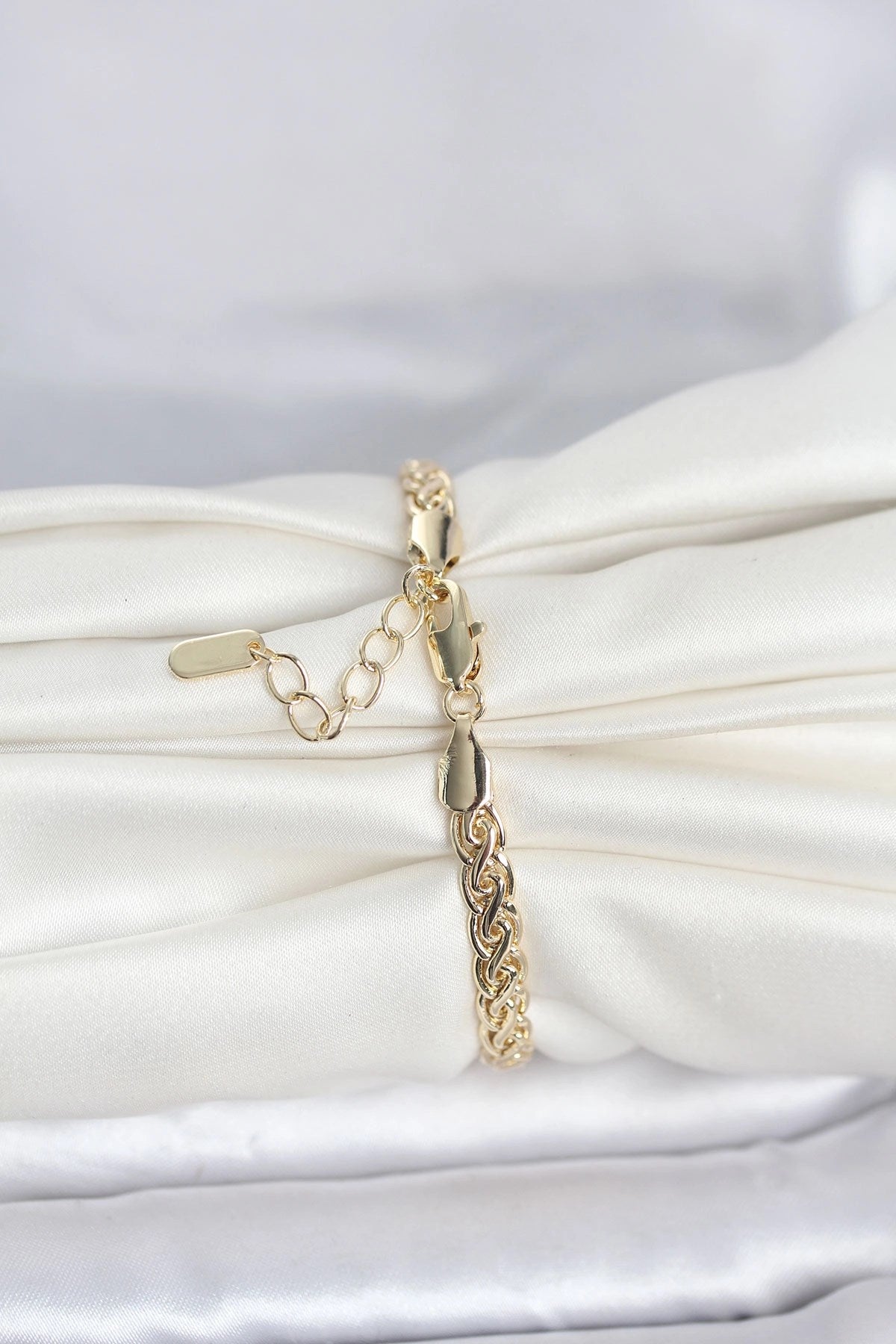 Mey İthalat® CM 14K Gold Renk Sarmal Zincir Model Kadın Bileklik