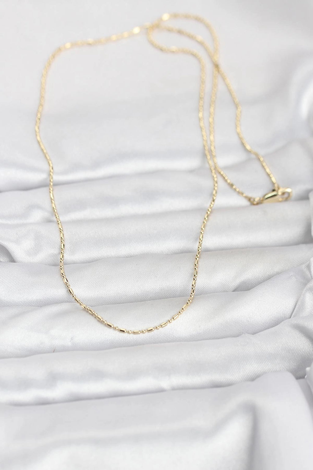Mey İthalat® CM 14K Gold Renk Parçalı Topçuk Model 60 cm Kadın Kolye