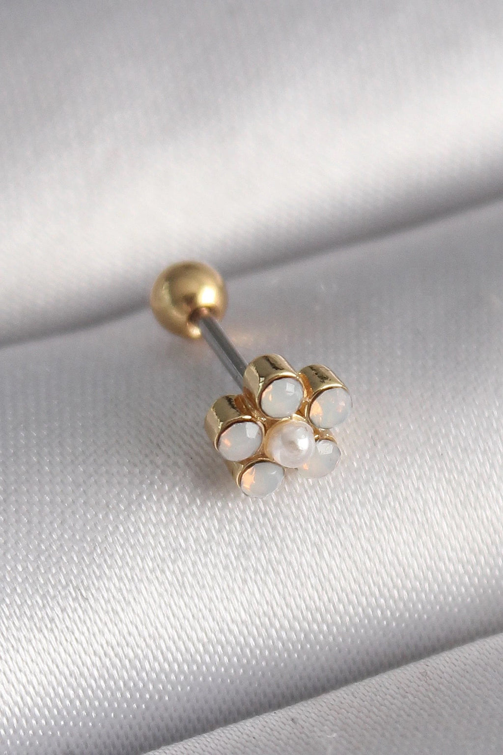 Mey İthalat® 316L Çelik Gold Renk Zirkon Taşlı Çiçek Model Tragus Piercing