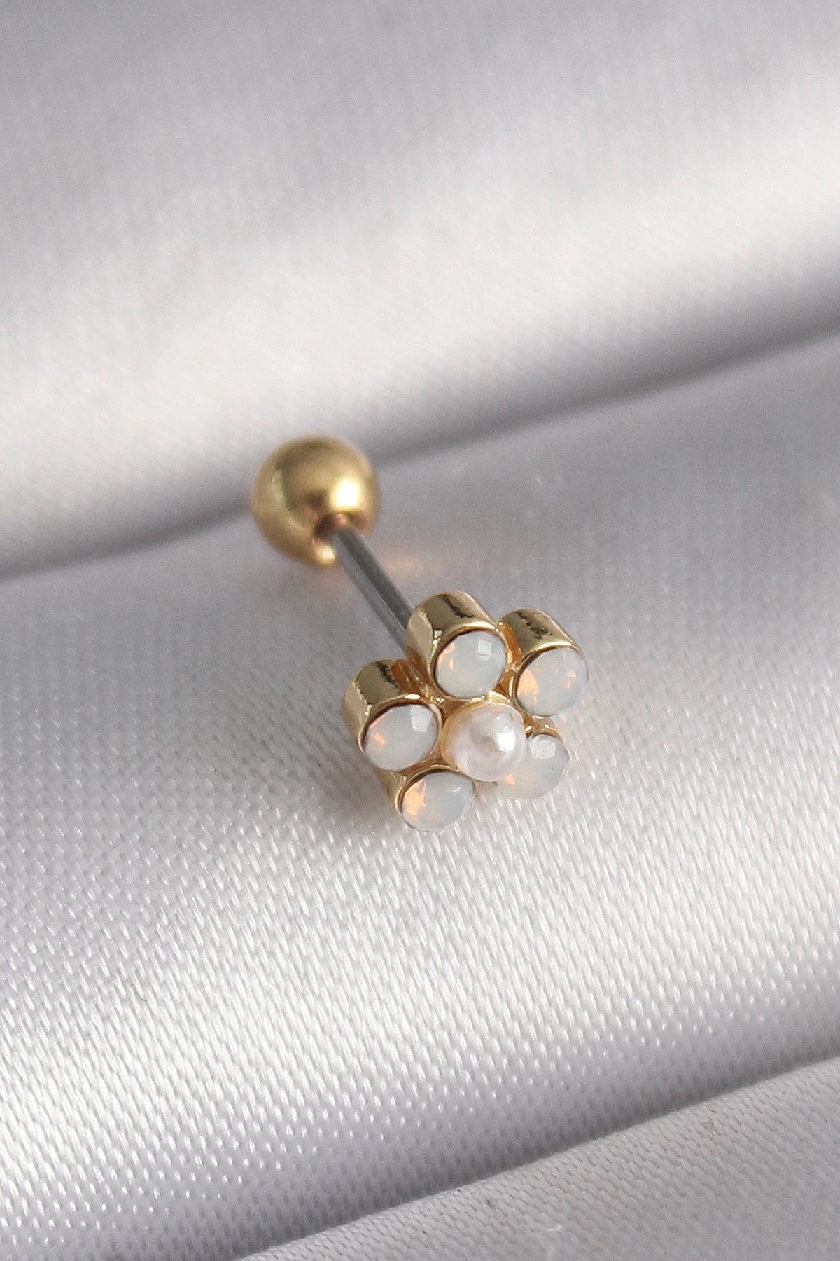 Mey İthalat® 316L Çelik Gold Renk Zirkon Taşlı Çiçek Model Tragus Piercing