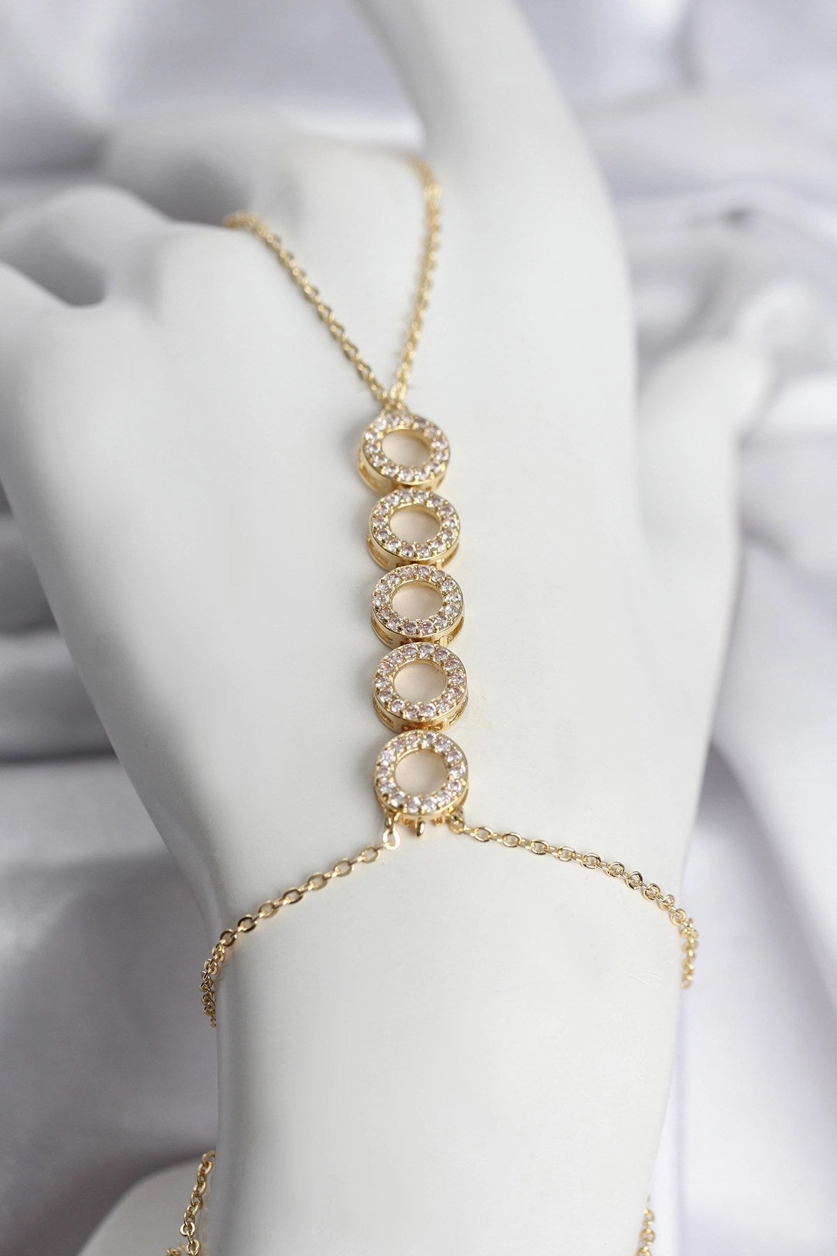 Mey İthalat® Pirinç Gold Renk Zirkon Taşlı Sıralı Halka Model Kadın Şahmeran