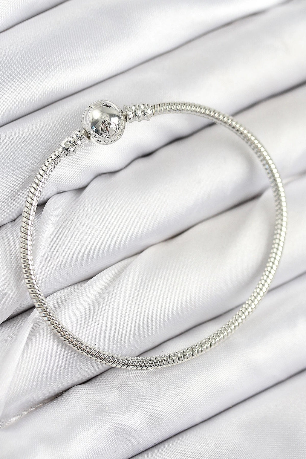 Mey İthalat® Pirinç Charm Topcuk Model Gümüş Renk Kadın Bileklik