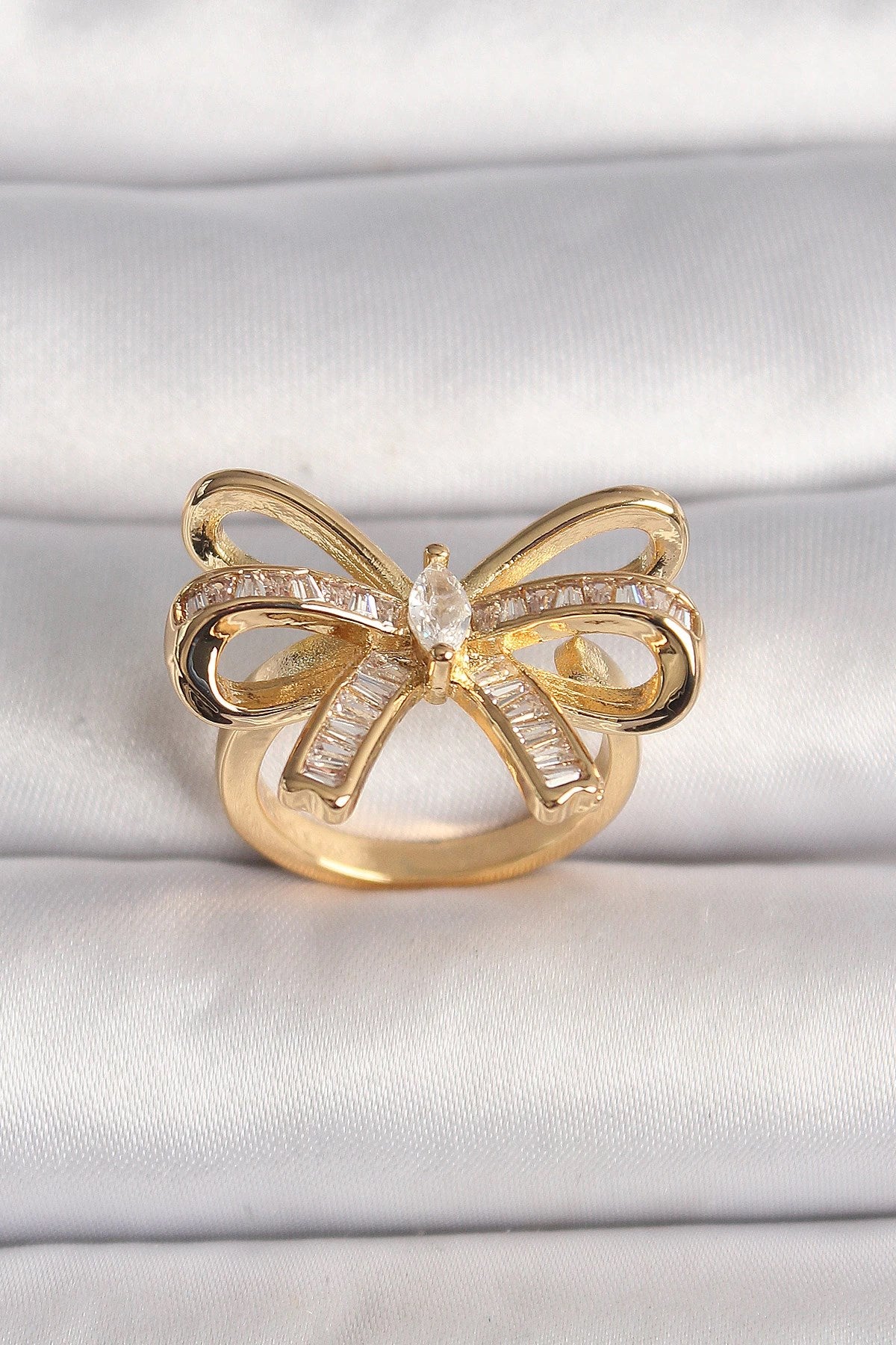 Mey İthalat® Pirinç Gold Renk Ayarlanabilir Zirkon Taşlı Kurdele Model Kadın Yüzük