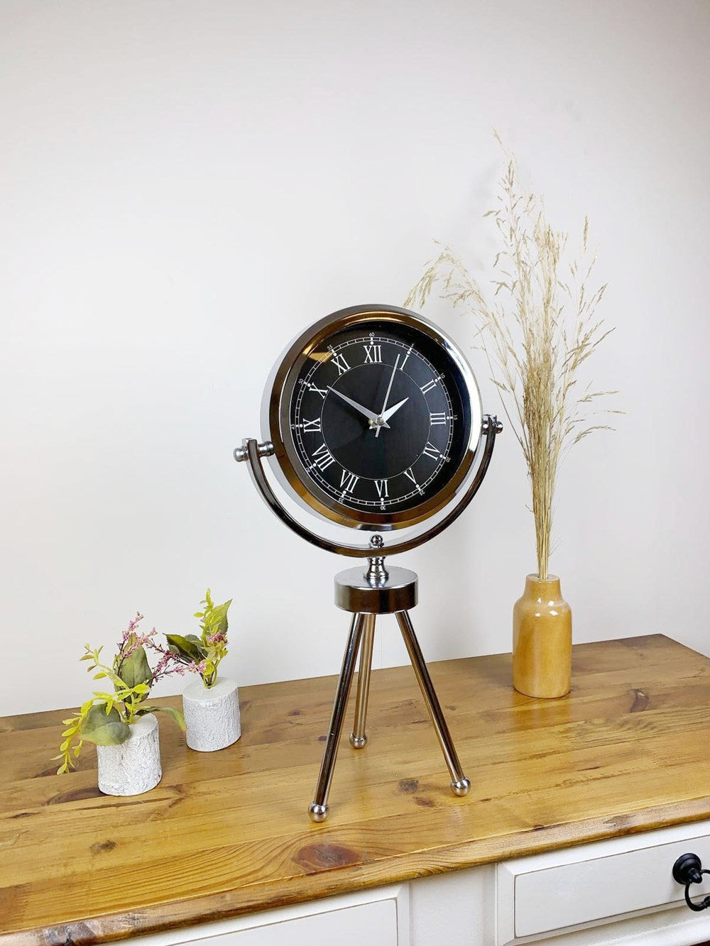 Krom Metal Mini Tripod Siyah Retro Masa Saati 45×26 cm