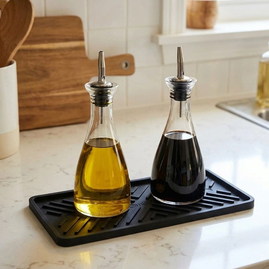 Siyah Silikon Yağdanlık Altlığı – Kaydırmaz Mutfak Organizer 23x10 cm