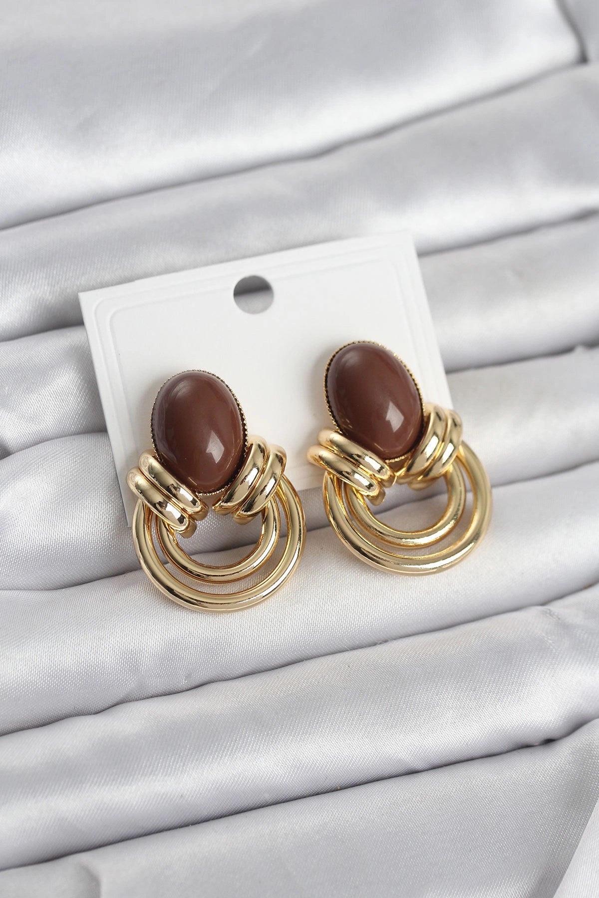 Mey İthalat® Pirinç Gold Renk Kahverengi Taşlı Vintage Kadın Küpe