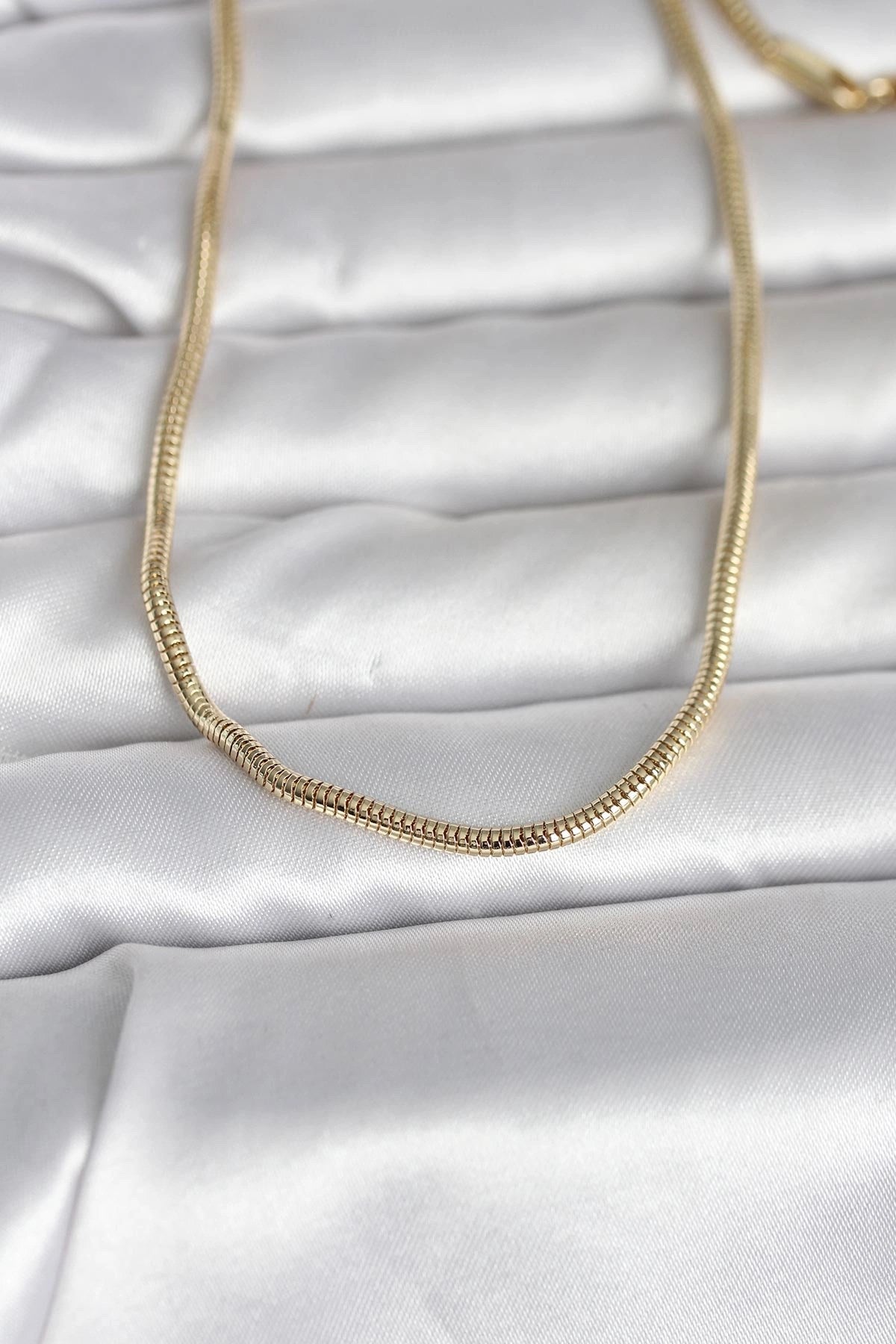 Mey İthalat® CM 14K Gold Renk Yılan Zincir Model 60 cm Kadın Kolye