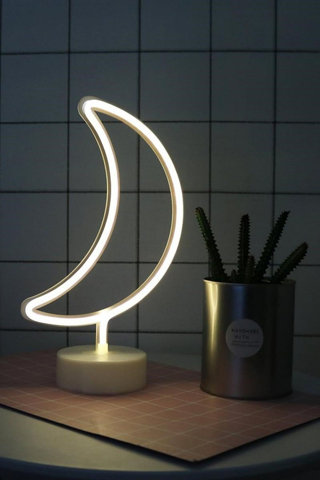 Dekoratif Pilli Ay Tasarımlı 3D Neon Led Masa Ve Gece Lambası