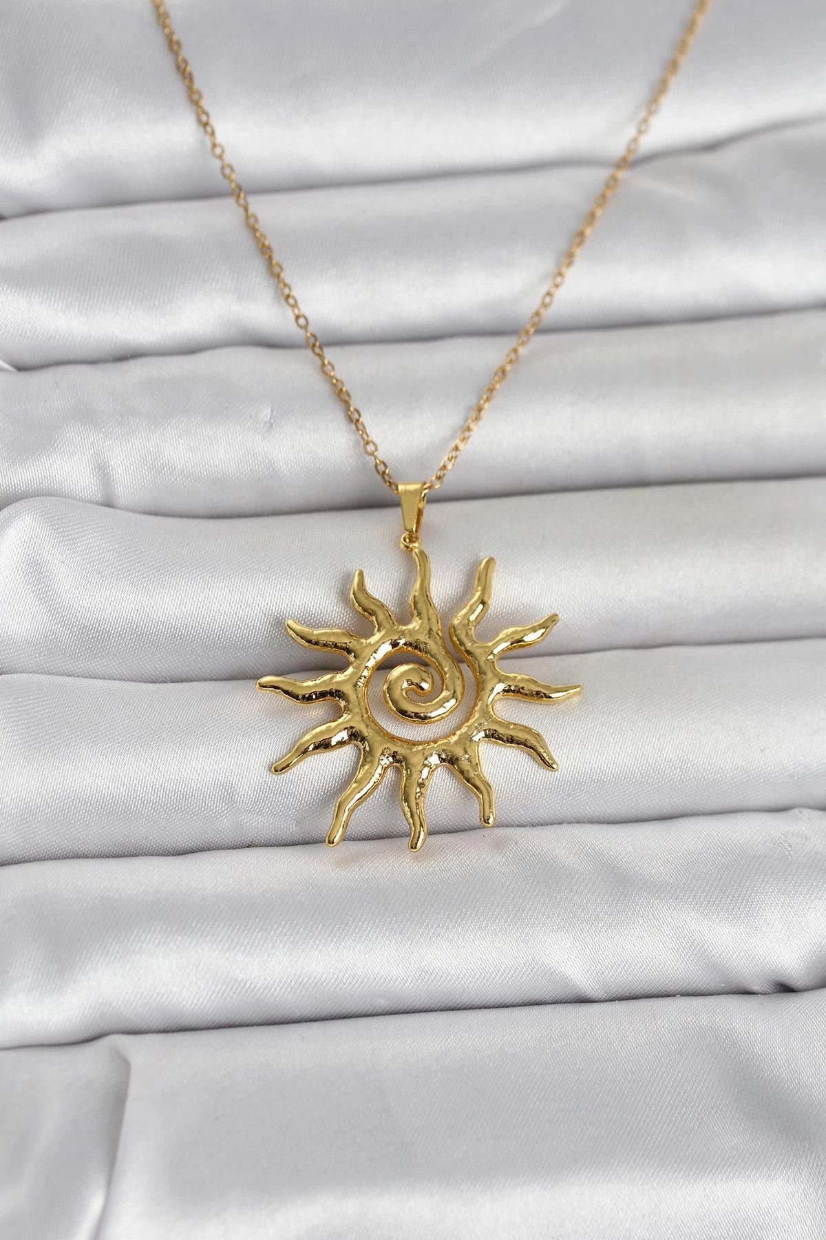Mey İthalat® 316L Çelik Gold Renk Bohem Güneş Model Kadın Kolye