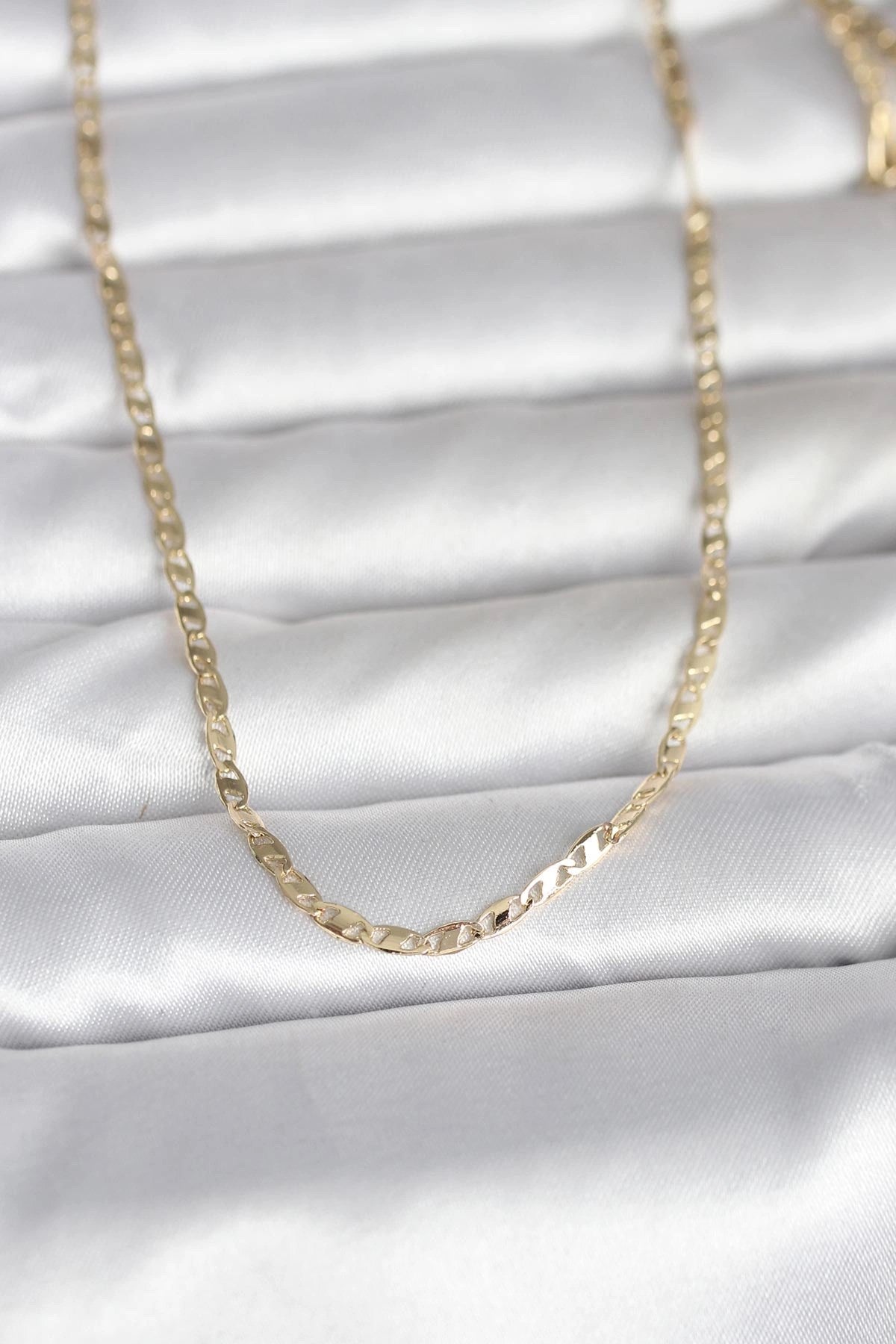Mey İthalat® CM 14K Gold Renk Yassı Zincir Model 60 cm Kadın Kolye