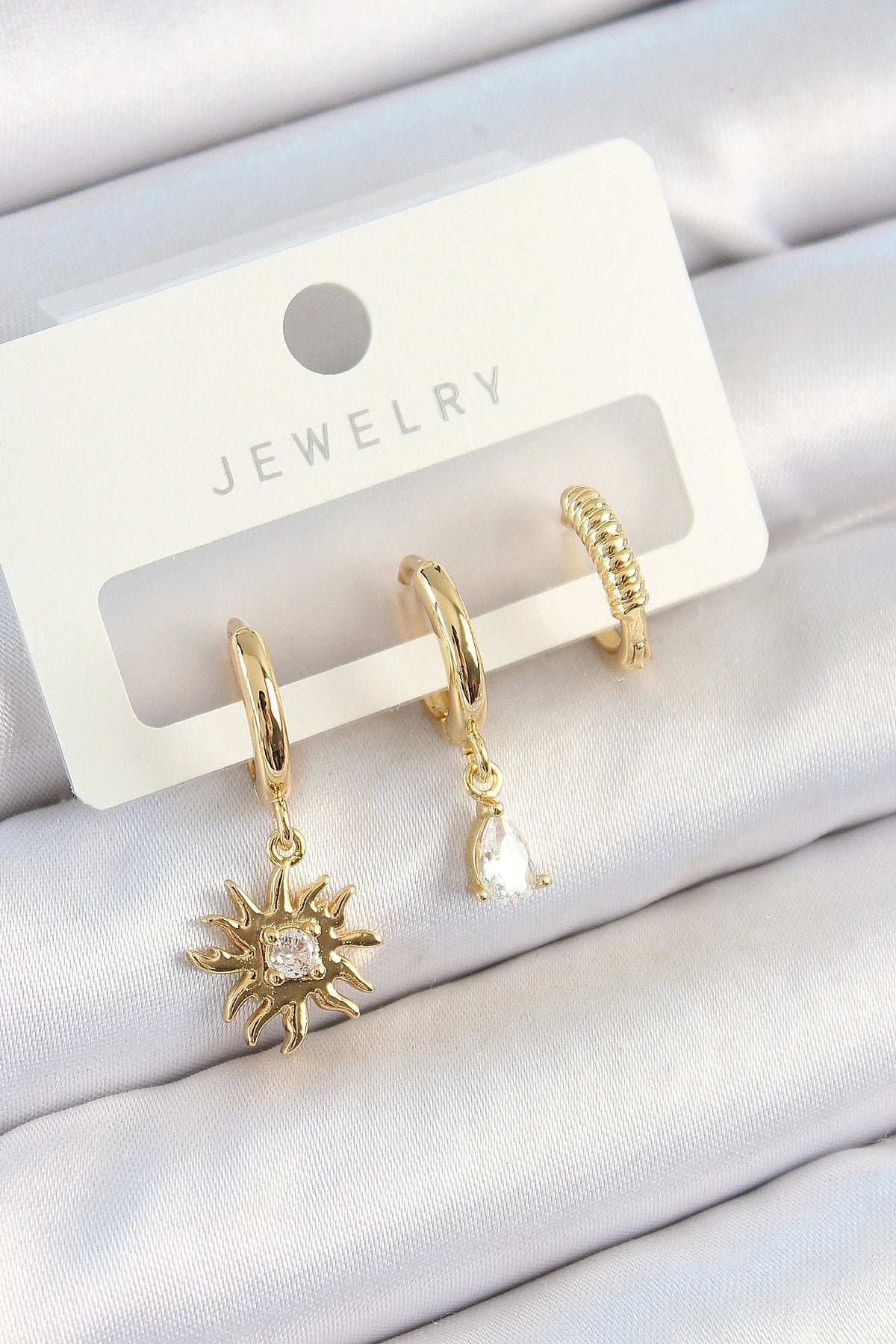 Mey İthalat® Pirinç Zirkon Taşlı Güneş Model Gold Renk 3'lü Çift Kadın Küpe Set