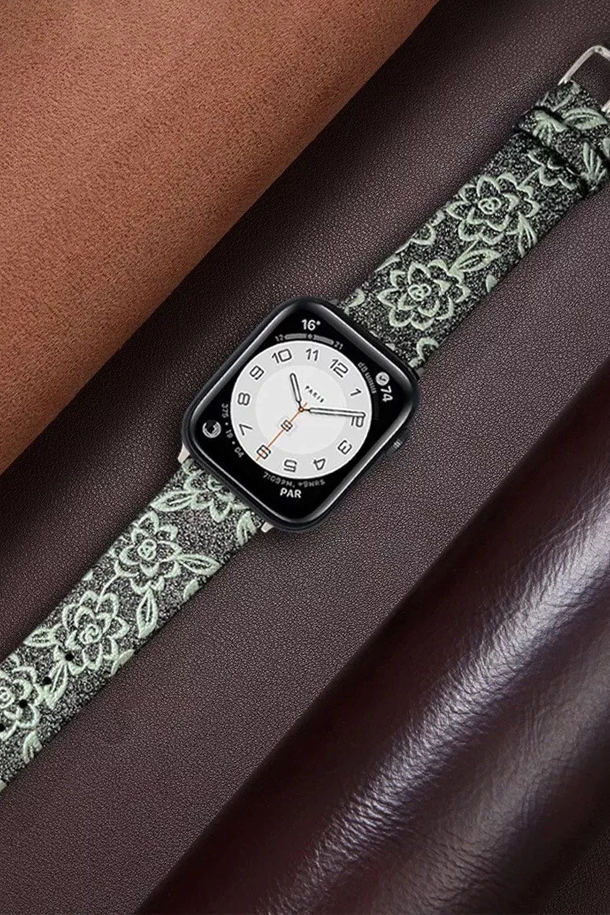 Mey İthalat® Watch 42mm Creeper Desenli Kordon - Gold