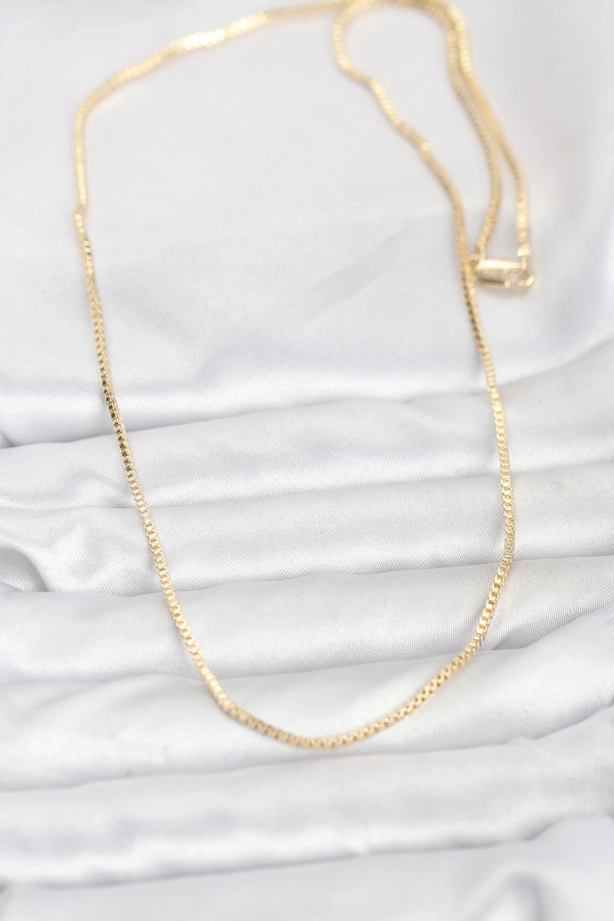 Mey İthalat® CM 14K Gold Renk Kare Zincirli Model 60 cm Kadın Kolye