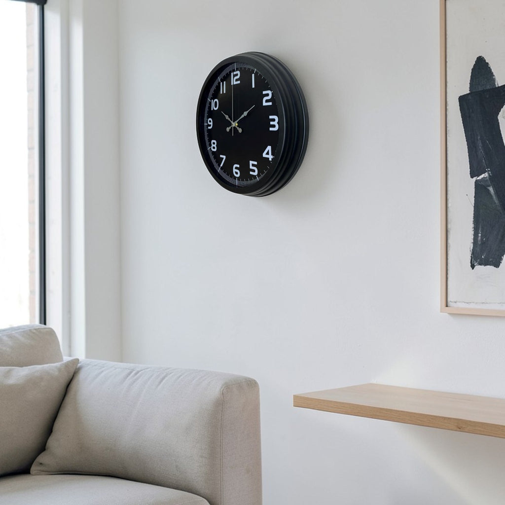 Midnight Black 40 Cm Metal Duvar Saati
