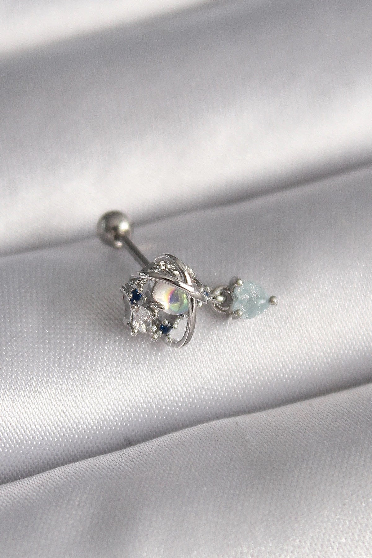 Mey İthalat® 316L Çelik Gümüş Renk Zirkon Taşlı Sallantı Kalp Detay Tragus Piercing