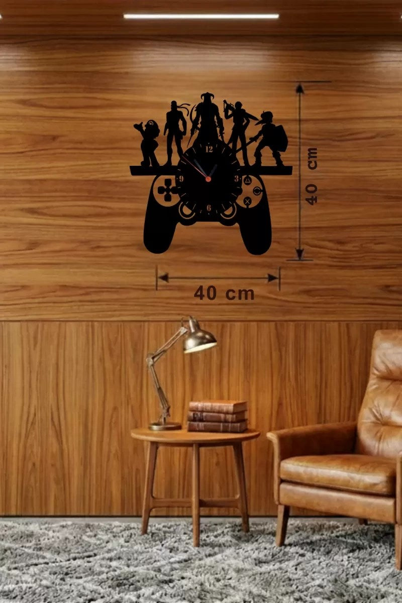 Mey İthalat® Gamer Oyun Odası Dekoratif Duvar Saati - 40x40 cm Lazer Kesim Ahşap Joystick ve Oyun Karakterli Saat