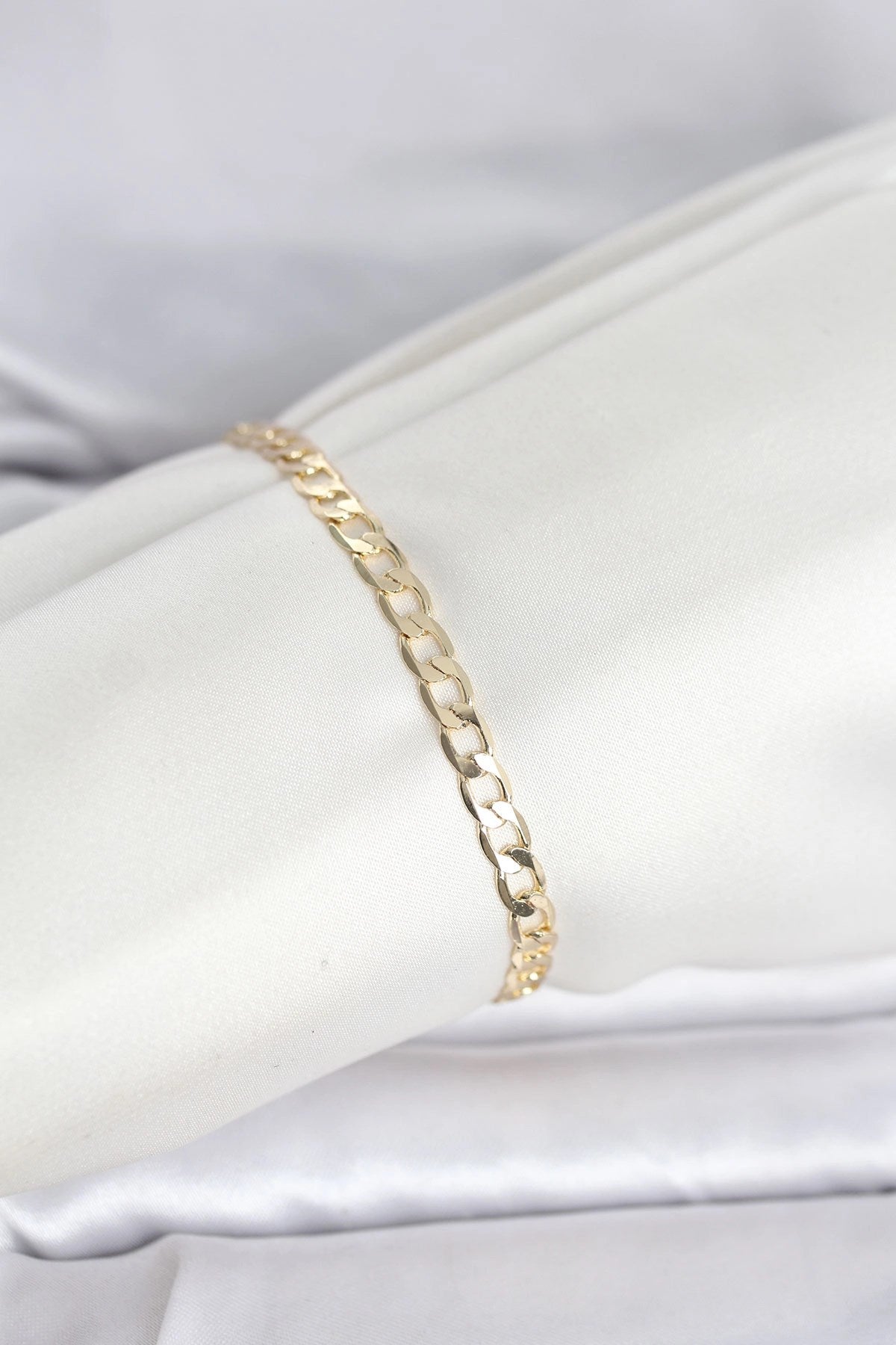Mey İthalat® CM 14K Gold Renk Halka Zincir Model Kadın Bileklik