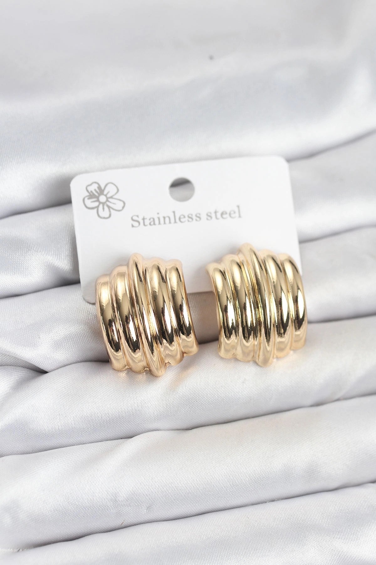 Mey İthalat® Vintage Model 316L Çelik Gold Renk Kadın Küpe