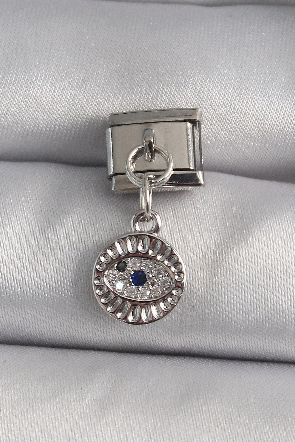 Mey İthalat® 316L Çelik Gümüş Renk Sallantı Zirkon Taşlı Göz Model Nomination Charm