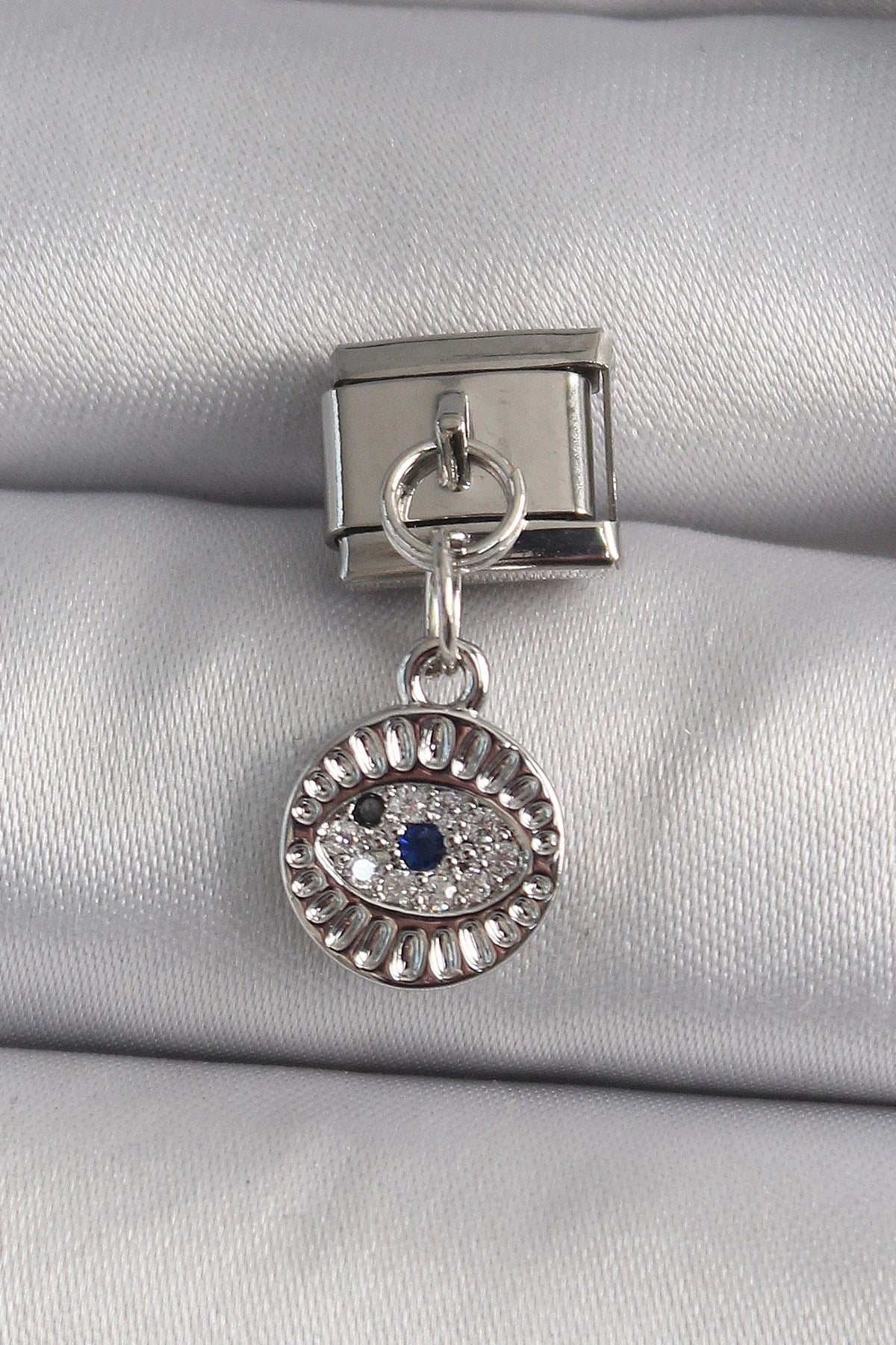 Mey İthalat® 316L Çelik Gümüş Renk Sallantı Zirkon Taşlı Göz Model Nomination Charm