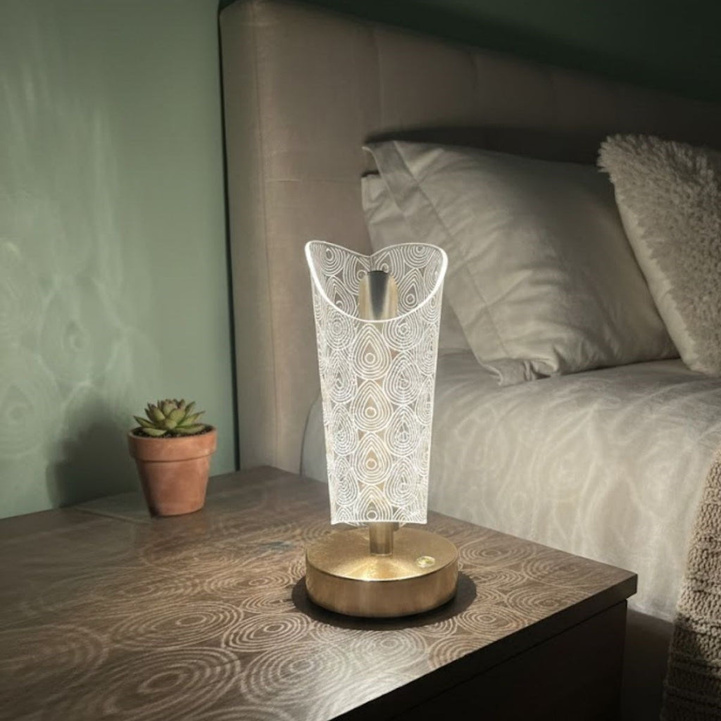 Açık Silindirik Kristal Damla Model LED Masa Lambası – Gold Tabanlı, Dokunmatik, 3 Renk Işık Modlu, Şarjlı Modern Dekoratif Gece Lambası