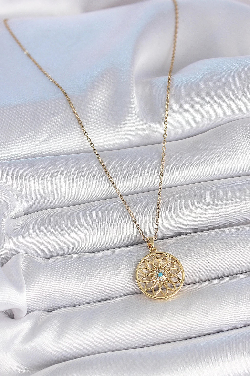 Mey İthalat® 316L Çelik Gold Renk Zincr Mavi Taşlı Lotus Model Kadın Kolye