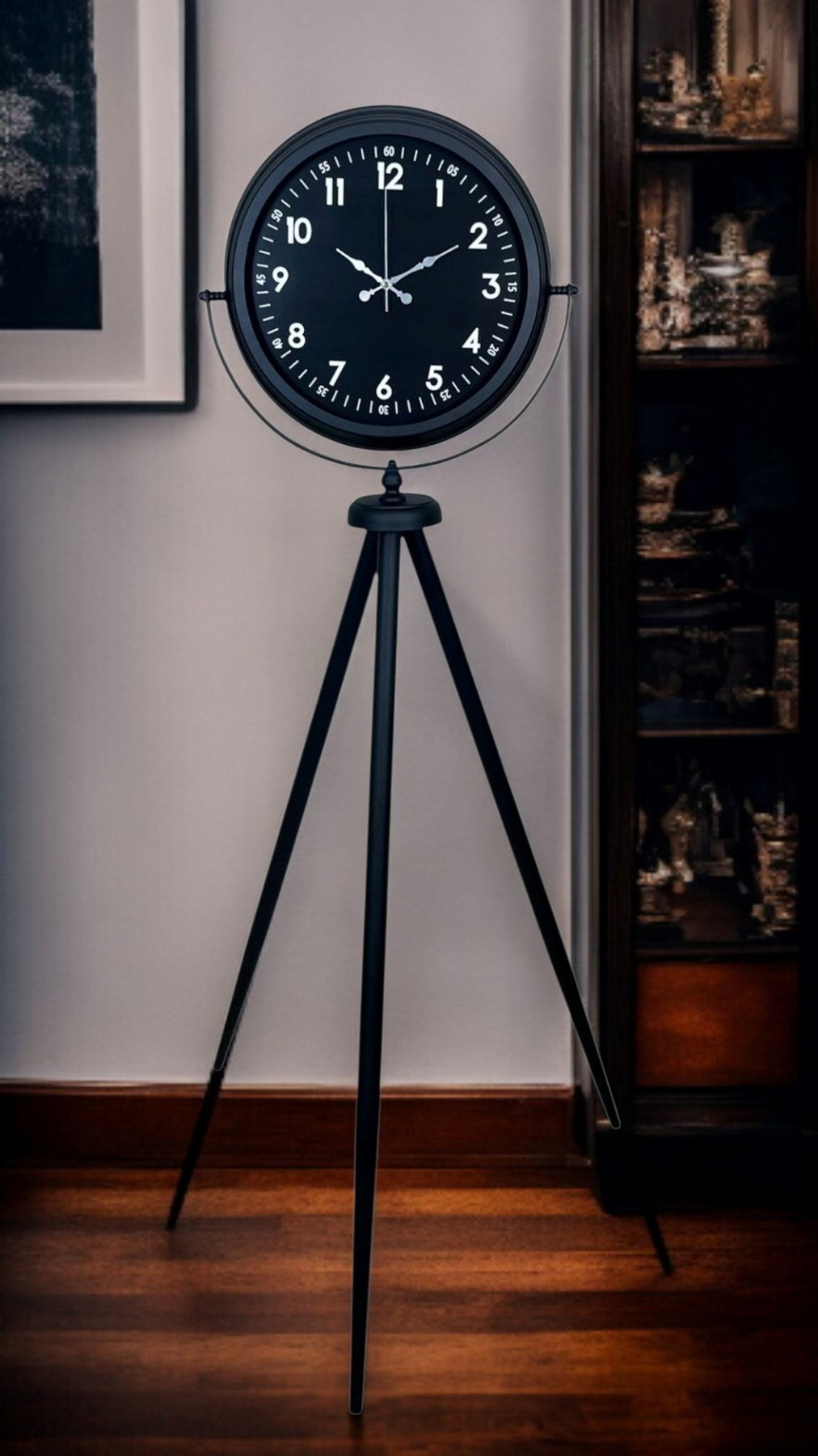 Royal Black Tripod Ayaklı Modern Tasarım Saat