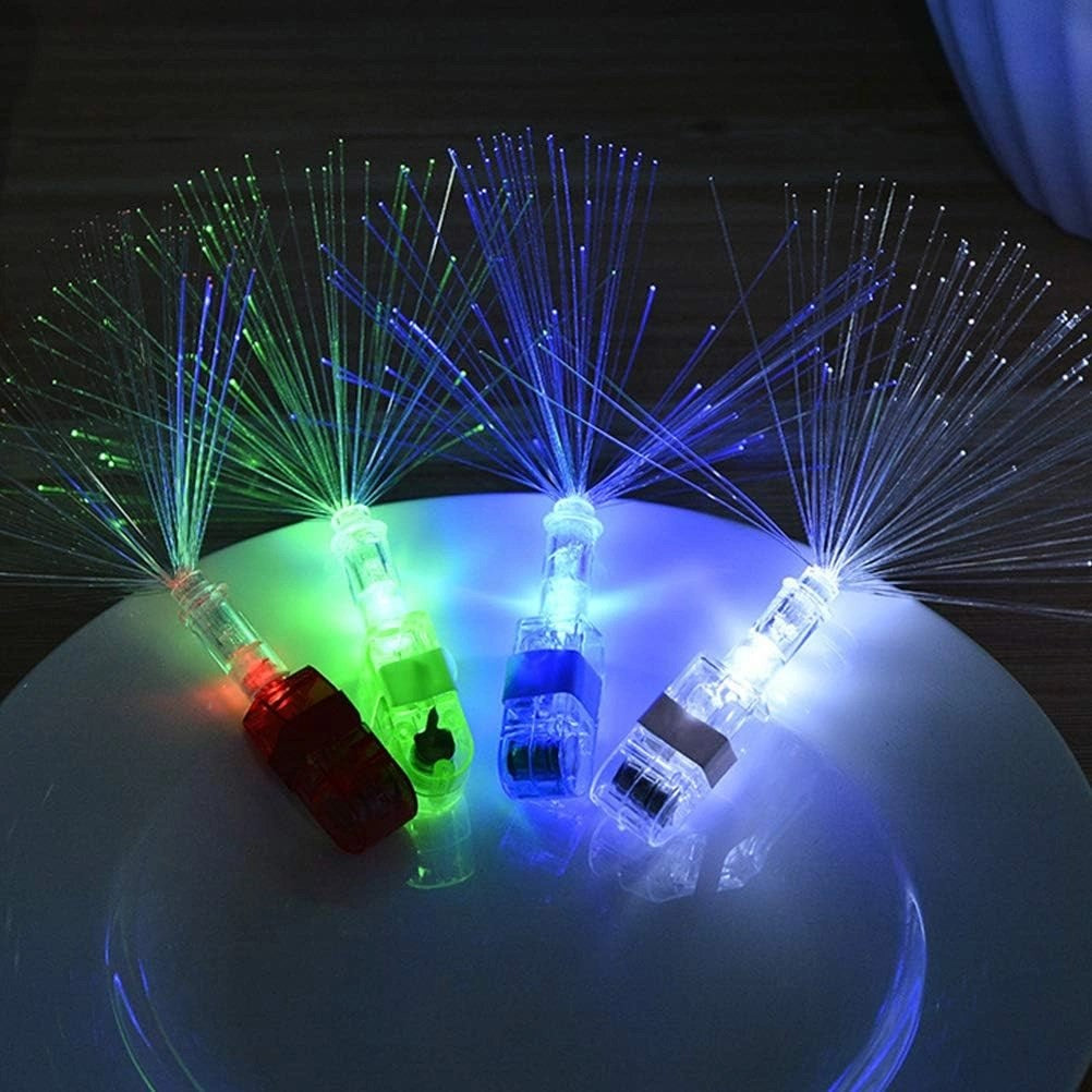 Mey İthalat® Led Işıklı Renkli Püsküllü Parmak Işığı 4 Renk 4 Adet