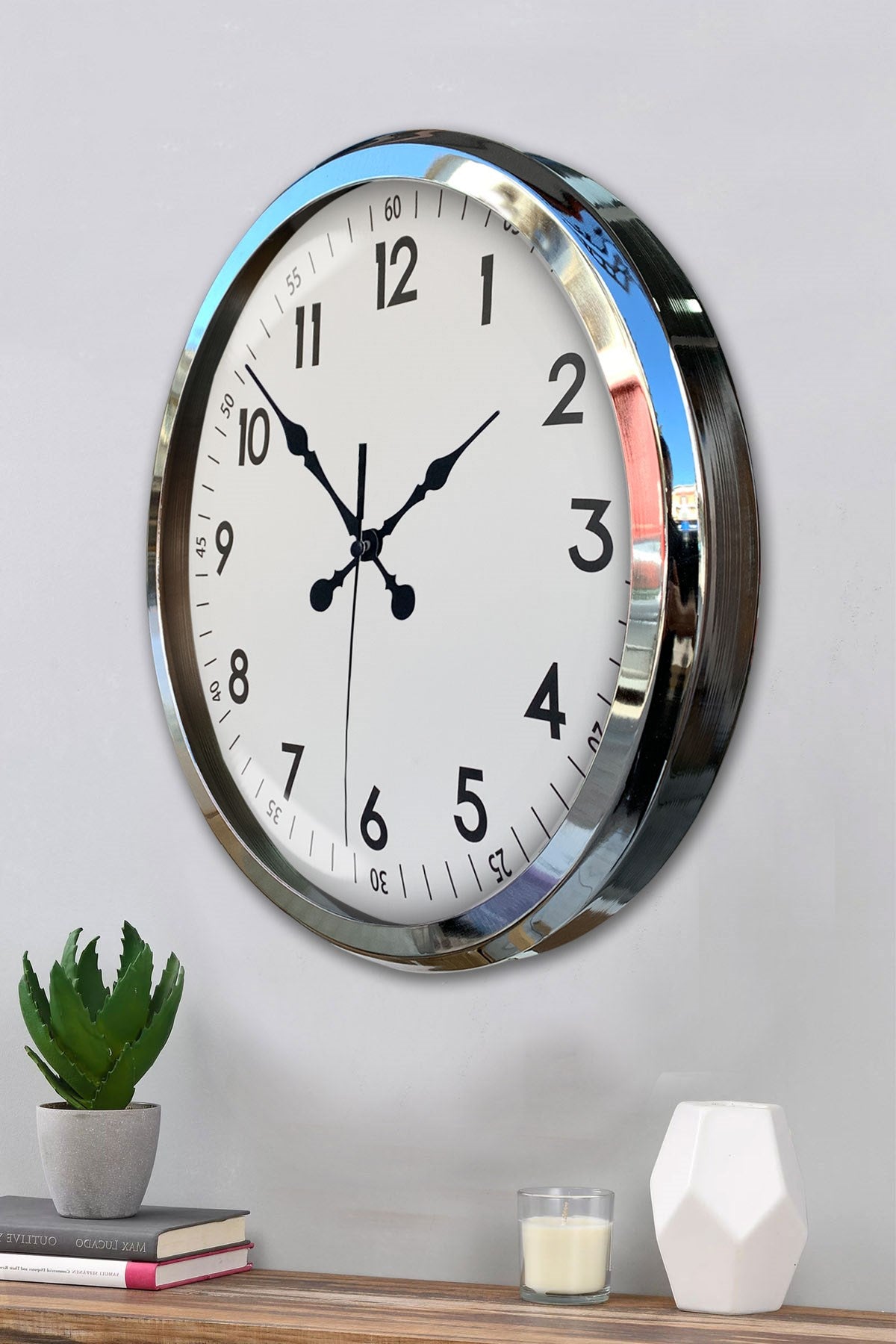 Sade Ve Şık Krom 52 Cm Metal Dekoratif Duvar Saati