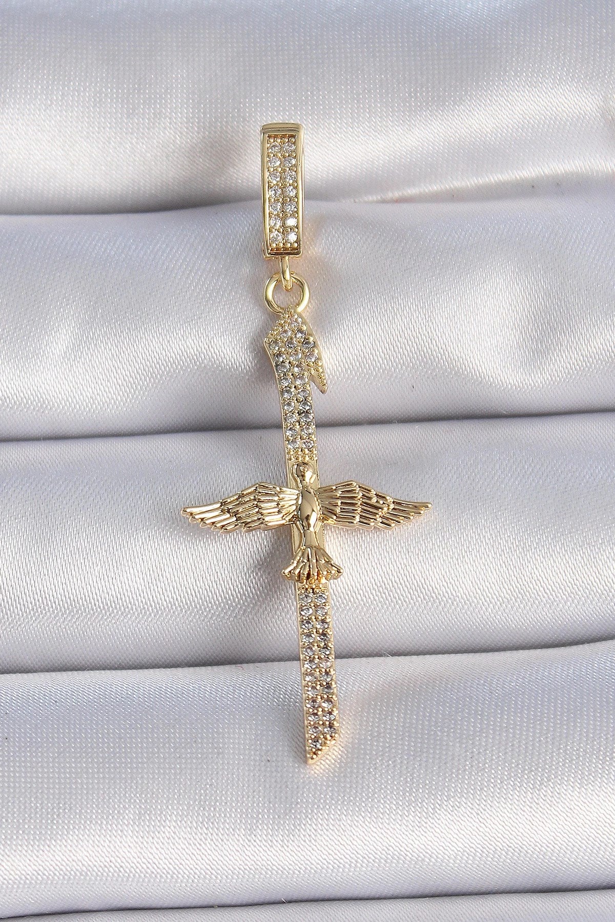 Mey İthalat® Pirinç Gold Renk Zirkon Taş Detaylı Elif Model Anka Kuşu Figür Ajda Charm