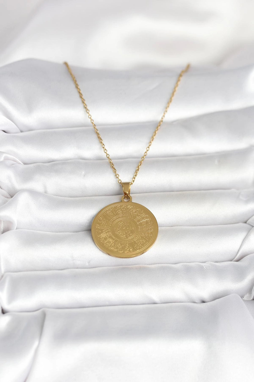 Mey İthalat® 316L Çelik Gold Renk Ayetel Kürsi Yazılı Kolye