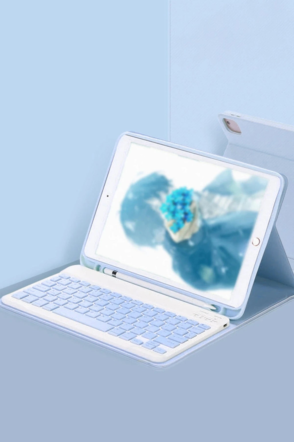 Mey İthalat® iPad Pro 11 (2024) Kılıf KC01 Smart Klavyeli Tablet Kılıfı - Açık Mavi