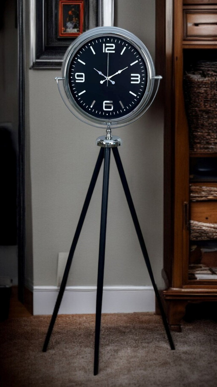 Krom Asil Tripod Ayaklı Saat