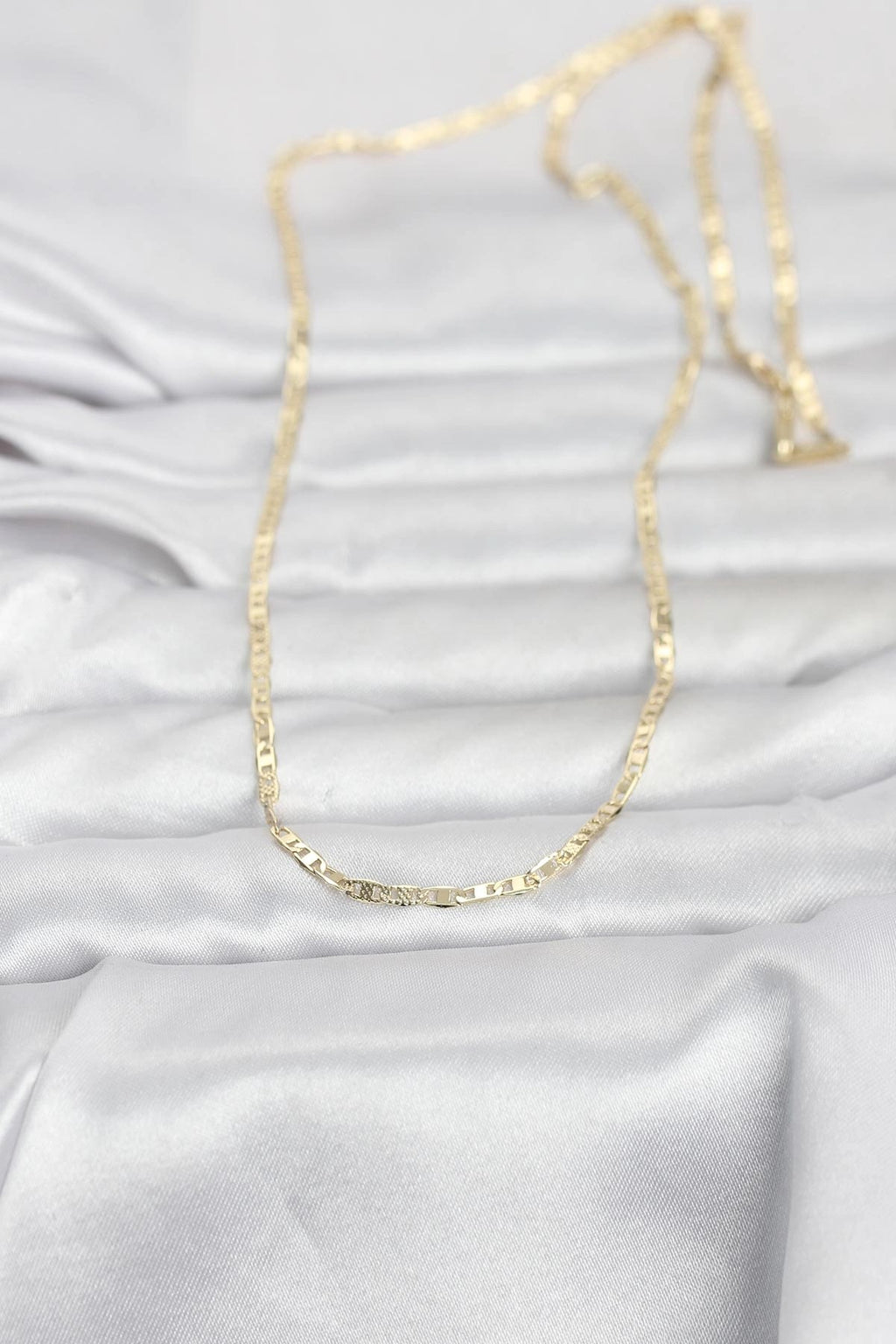 Mey İthalat® CM 14K Gold Renk Lazerli Yassı Model Zincirli 60 cm Kadın Kolye