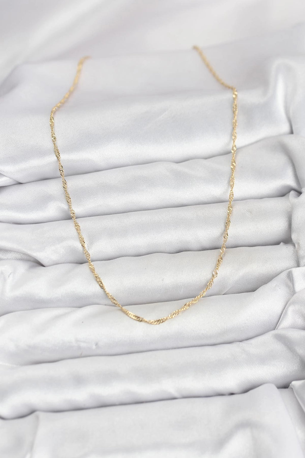 Mey İthalat® CM 14K Gold Renk Pirinç Ezme Burgu Model Kadın Kolye