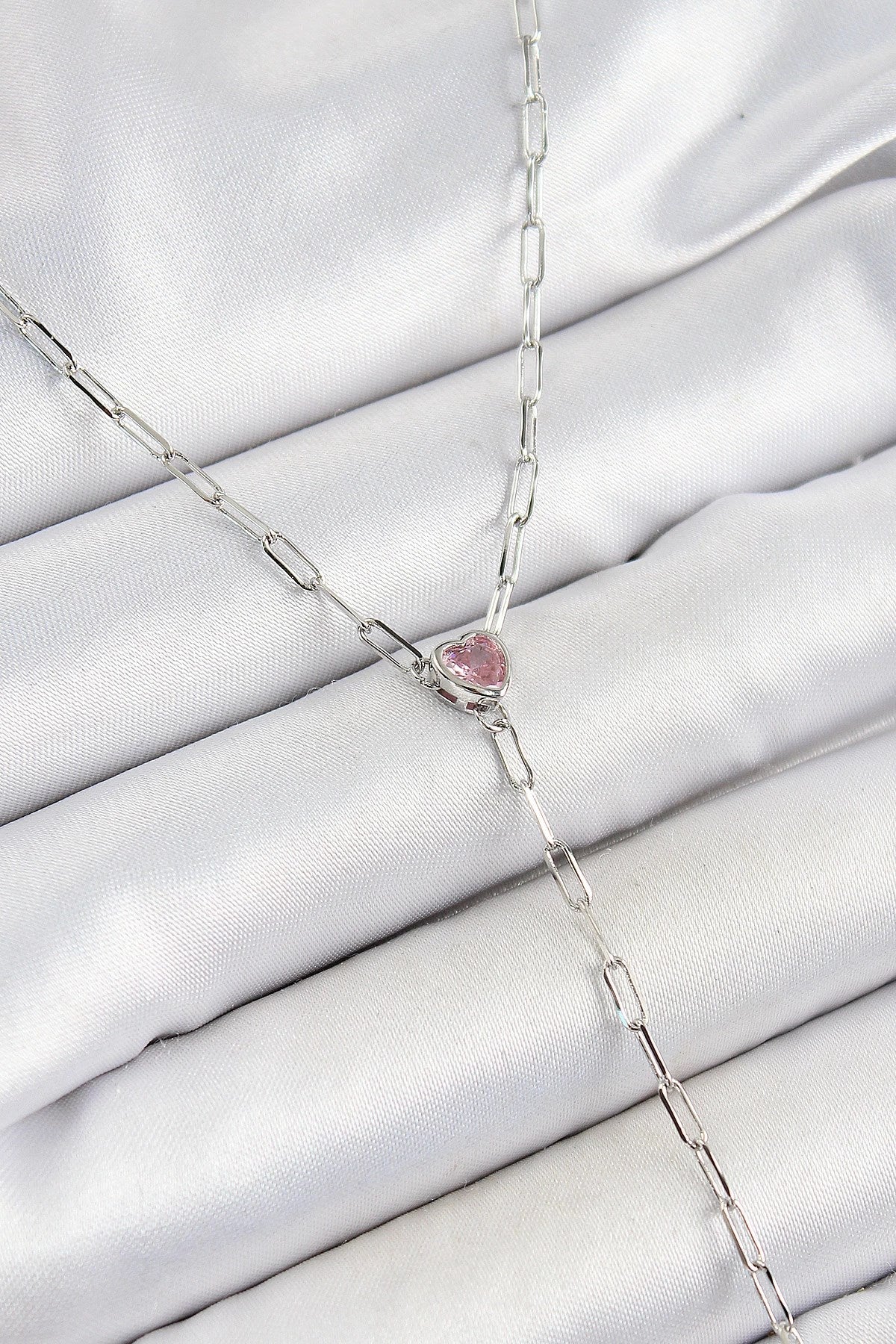 Mey İthalat® Pirinç Zirkon Taşlı Pembe Kalp Figürlü Y Model Gümüş Renk Kadın Kolye