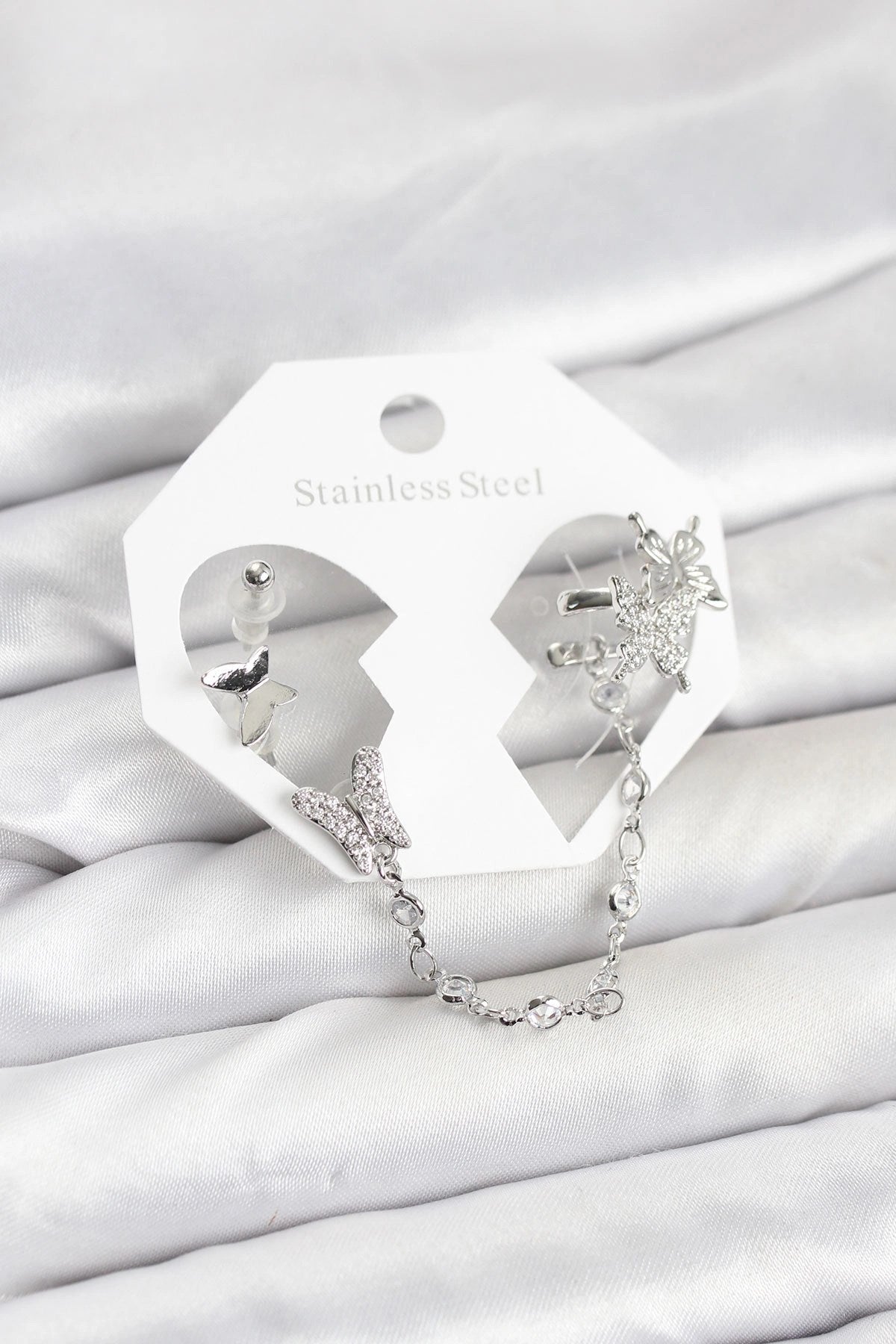 Mey İthalat® Pirinç Gümüş Renk Kelebek Model Zincir Bağlantılı Ear Cuff Küpe Seti